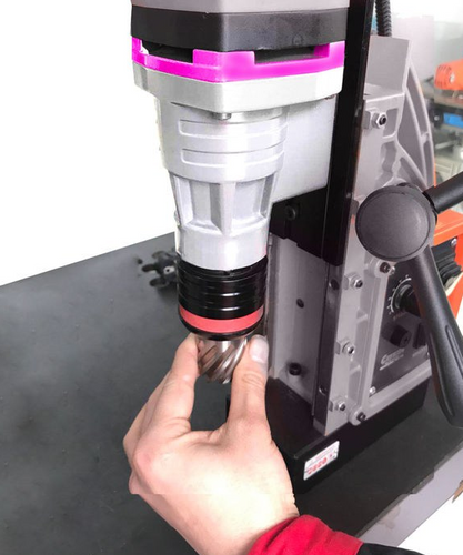 Wiertarka rdzeniowa, magnetyczna z bezstopniową regulacją prędkości obrotowej DM 35V Optimum 3071135