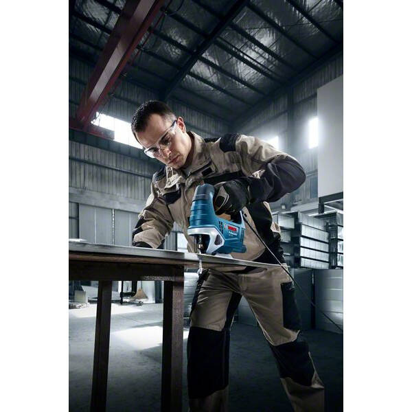 Wyrzynarka Bosch GST 750 (06015B4121)