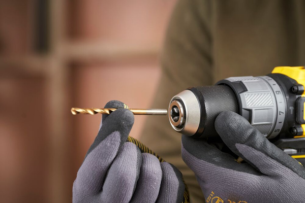 wiertarko-wkrętarka Stanley Fatmax SFMCD726D2T-QW