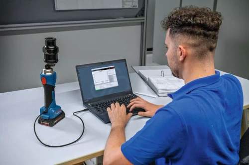 Akumulatorowy dziurkownik hydrauliczny Bosch GLH 18V-60 06019P0200