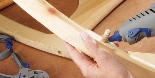 Dremel Glu Gun 940-3 - Pistolet do kleju + 3 sztyfty kleju