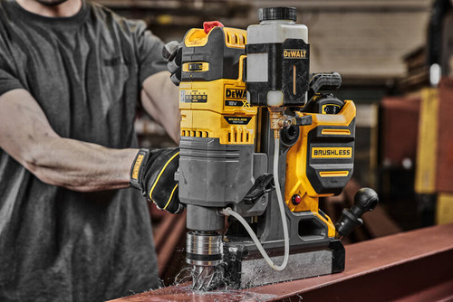 Wiertarka magnetyczna DeWALT DCD1623N