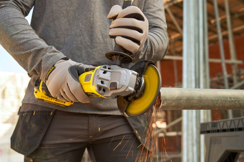 Szlifierka kątowa Stanley Fatmax SFMCG710B