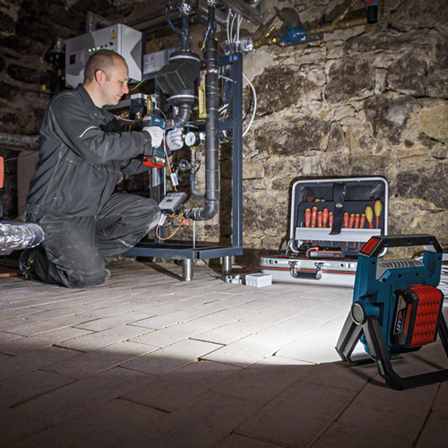 Lampa budowlana Bosch GLI 18V-1900