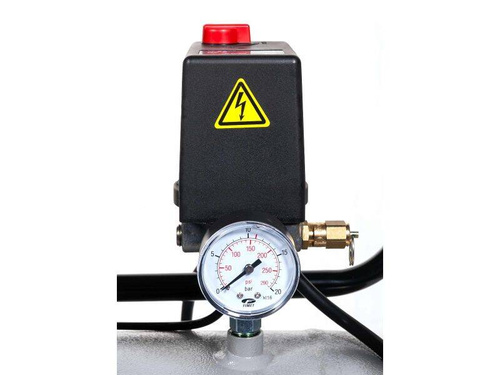 Kompresor olejowy HK 650-200 PRO 200L AIRPRESS 360671