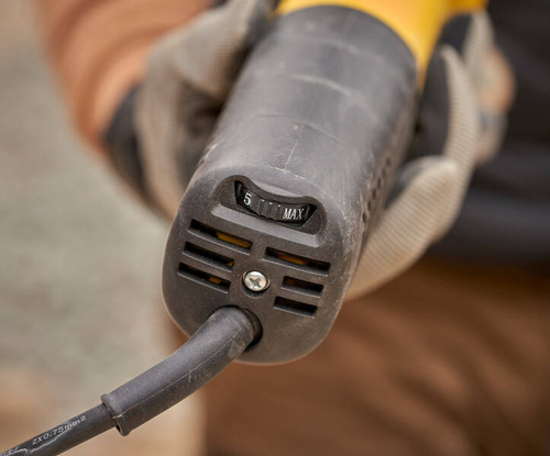 Szlifierka kątowa Stanley Fatmax FMEG225VS