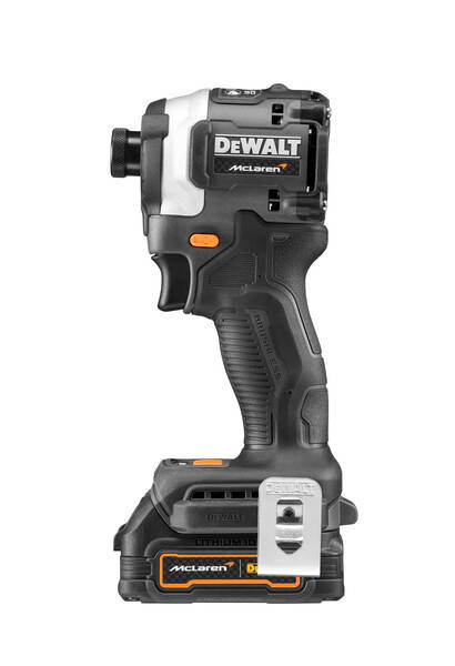 Zestaw elektronarzędzi Dewalt McLaren Black Edition DCK200ME2GT