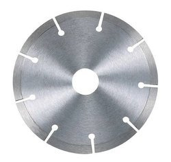 Tarcza diamentowa do pracy na sucho segmentowa DT3731 DeWalt