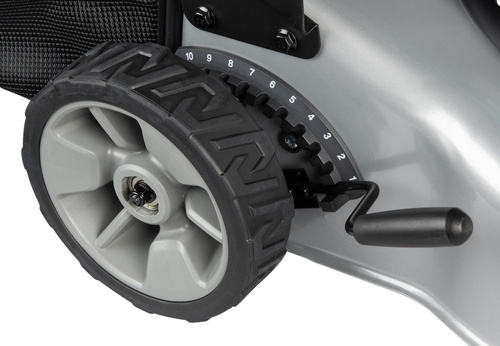 Kosiarka akumulatorowa Makita DLM466PT2