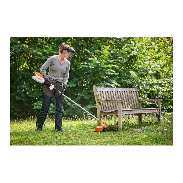 Podkaszarka akumulatorowa Stihl FSA 86 R (FA050115704)