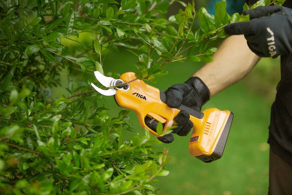 Sekator akumulatorowy Stiga SC 100e 2.0 Ah