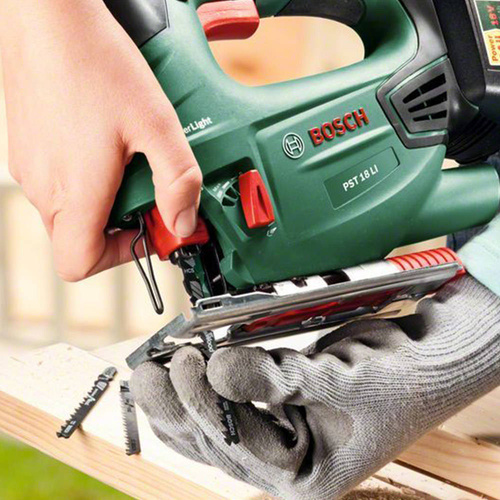 Wyrzynarka Bosch PST 18 Li