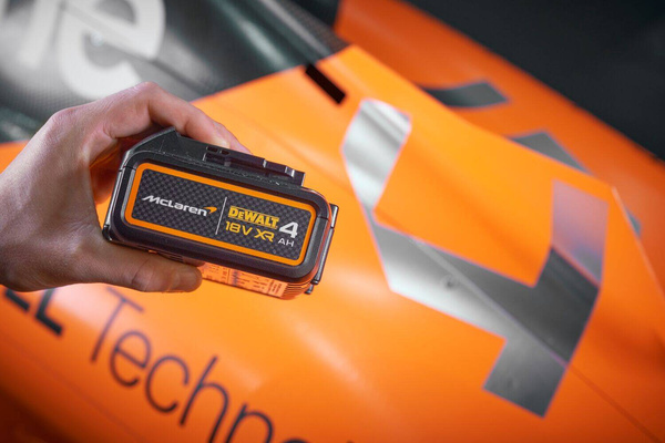 Wiertarko-wkrętarka Dewalt DCD85MM2T