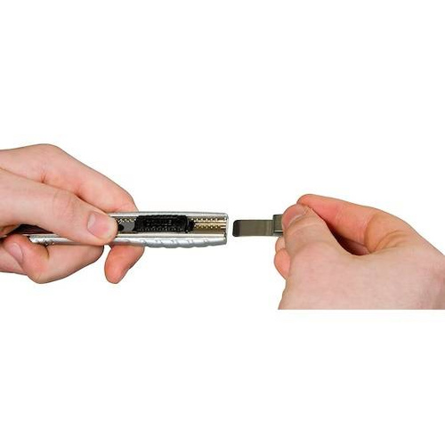 Nóż z ostrzem łamanym Stanley 9 mm 0-10-411