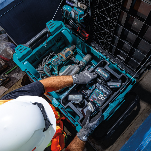 Skrzynia narzędziowa na kółkach Makita MakTrak P-91001