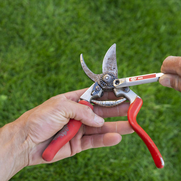 Ostrzałka do noży FELCO 905