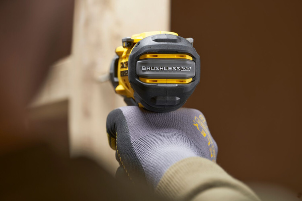 Zestaw elektronarzędzi Stanley Fatmax SFMCK211M2T-QW