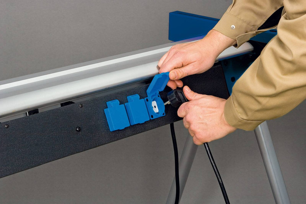 Uniwersalny stół warsztatowy Holzkraft UWT 3200