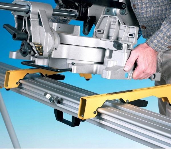 Uchwyty montażowe do stanowisk roboczych DE7023, DE7033 , DE7035 Dewalt DE7025