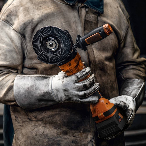 Szlifierka kątowa Fein CCG 18-125-10 AS