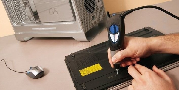 Dremel Engraver 290-3/4 Hobby - narzędzie do grawerowania + 3 bity i 4 szablony