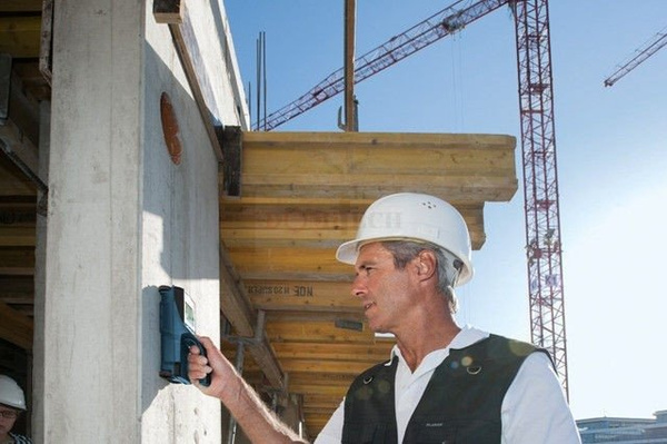 Bosch D-TECT 150 SV Wykrywacz detektor przewodów