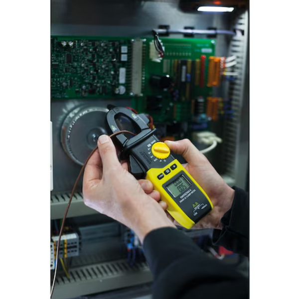 Miernik elektryczny Stanley Fatmax FMHT82564-0