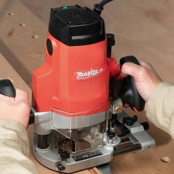 Frezarka górnowrzecionowa Maktec M3602