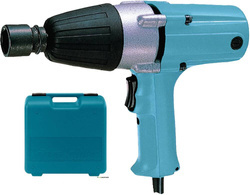 Klucz udarowy Makita 6905B