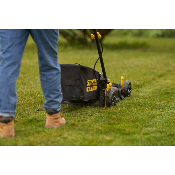 Kosiarka Stanley SFMCMW2651M