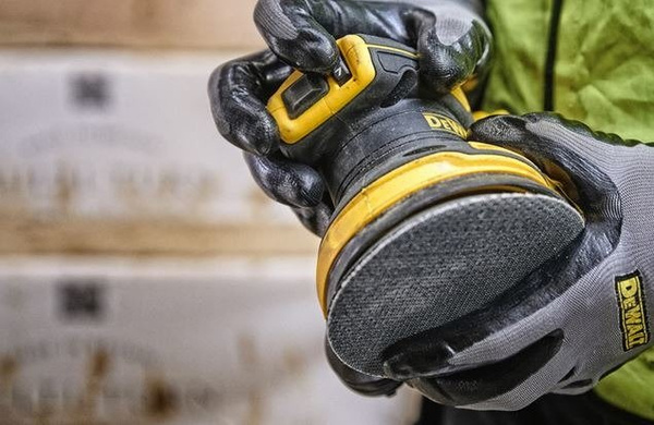 Szlifierka mimośrodowa Dewalt DCW210N 