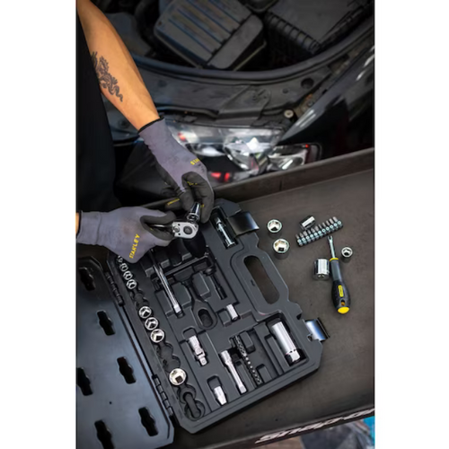 Zestaw kluczy nasadowych Stanley STMT82829-1