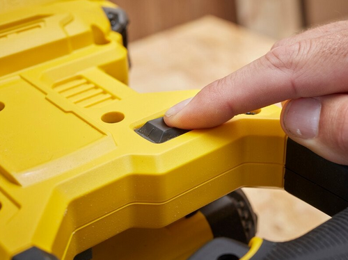 Ukośnica Stanley Fatmax SFMCS701M1