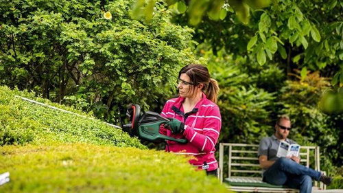 Nożyce do żywopłotu Bosch AdvancedHedgeCut 65