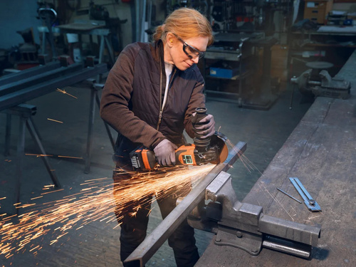 Szlifierka kątowa Fein CCG 18-125-15 X AS z zestawem zasilającym 2x4Ah i ładowarką GAL 1880 CV