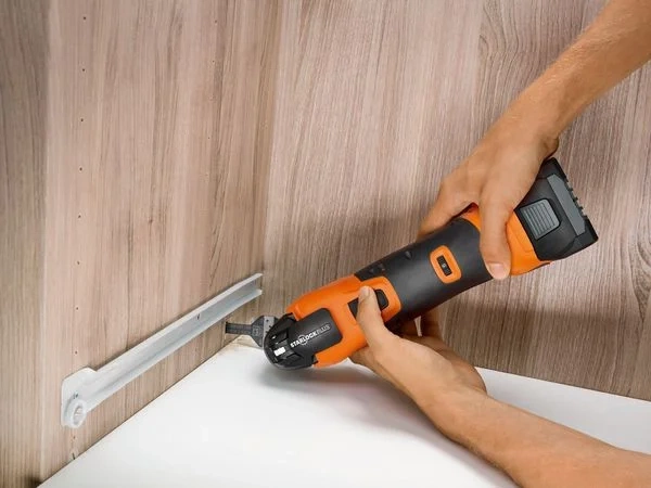 Narzędzie wielofunkcyjne Fein Multimaster AMM 500 PLUS 4 Ah w torbie z nylonu (71293870000)