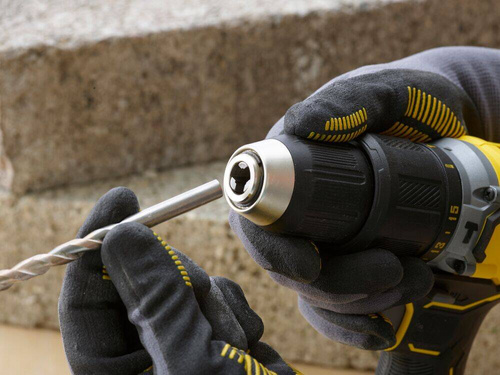 Wiertarko-wkrętarka Stanley SFMCD715D1K