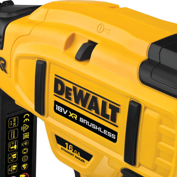 Gwoździarka Dewalt DCN662D2