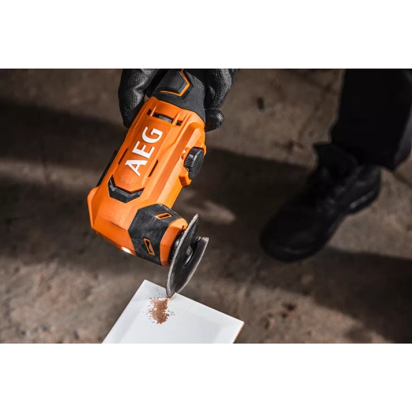 Narzędzie wielofunkcyjne AEG BMT 18-0