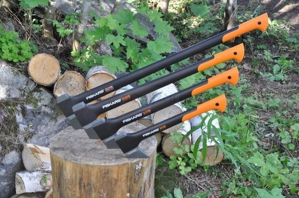 Siekiera rozłupująca Fiskars X27 XXL 1015644