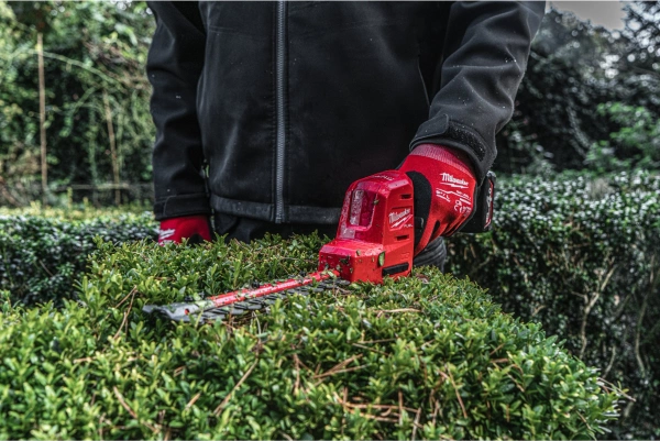 Nożyce do trawy Milwaukee M12 FHT20-402