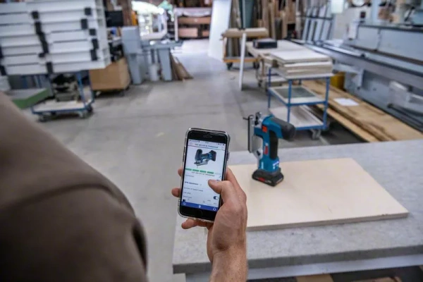 Wyrzynarka akumulatorowa Bosch GST 18V-155 S