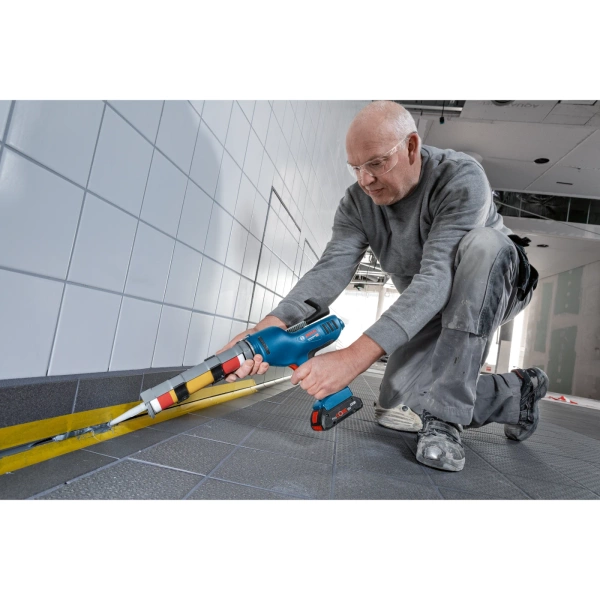 Pistolet do silikonu Bosch GCG 18V-310 06019C4100