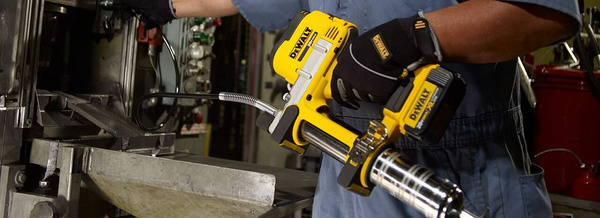 Smarownica Dewalt DCGG571NK