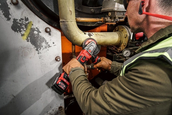 Szlifierka kątowa Milwaukee M18 FSAGF125XB-0X