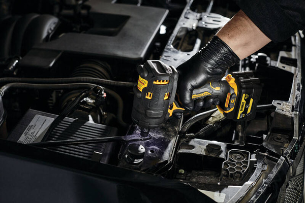 Klucz udarowy Dewalt DCF903P1G