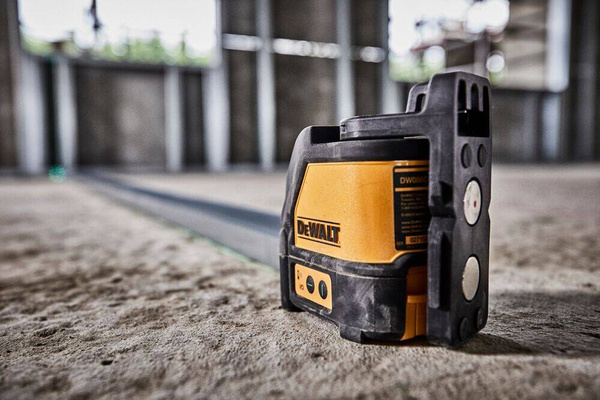 Laser krzyżowy Dewalt DW088CG
