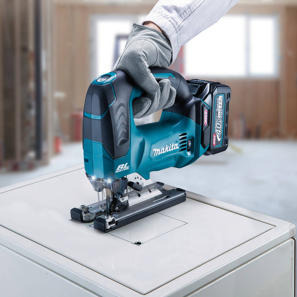Wyrzynarka Makita JV002GZ