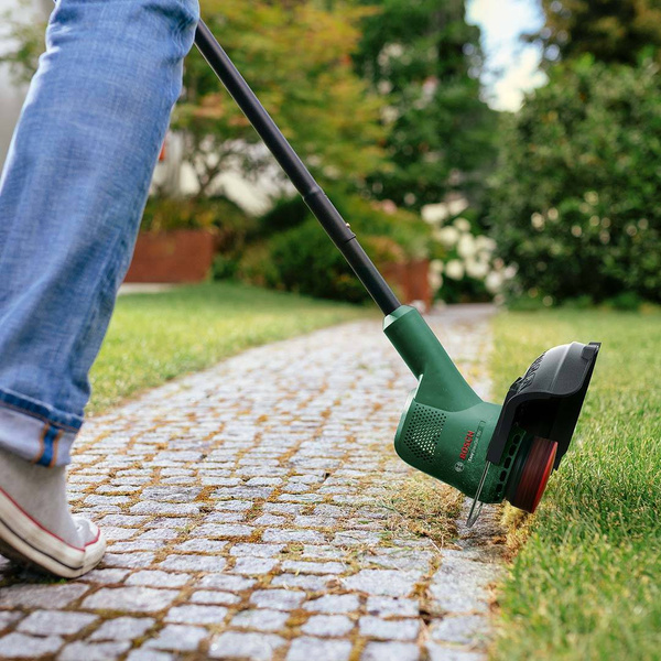 Podkaszarka Bosch EasyGrassCut 18V-26