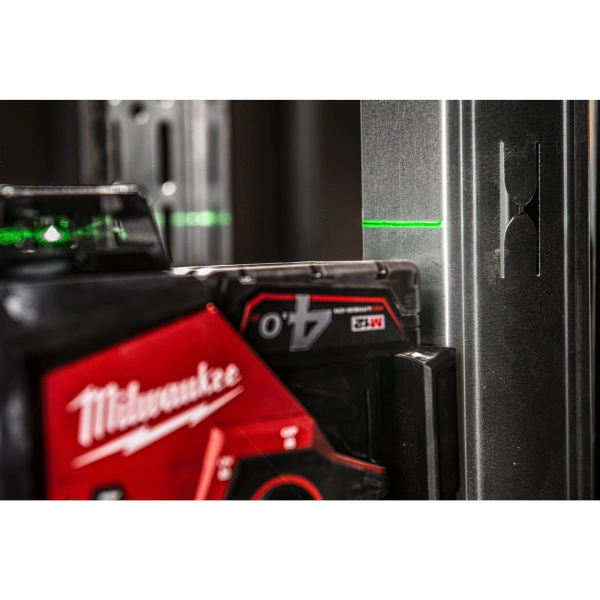 Zielony laser krzyżowy Milwaukee M12 3PLKIT-401P